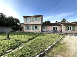  Villa à vendre 8 pièces 170 m²