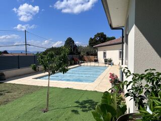  Villa à vendre 6 pièces 205 m²