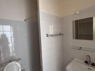 Appartement à louer 1 pièce 27 m²