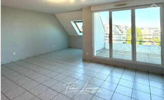  Appartement à louer 4 pièces 89 m²