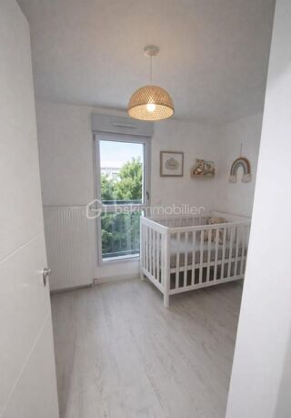  Appartement � vendre 5 pi�ces 83 m�