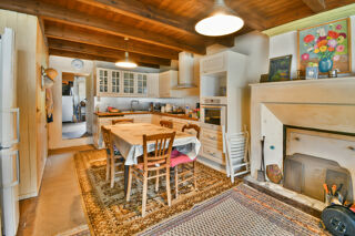  Propriété/château à vendre 9 pièces 250 m²