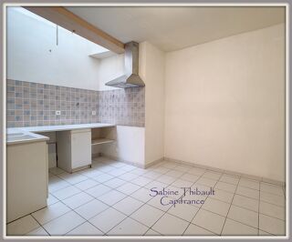  Immeuble à vendre 8 pièces 145 m²