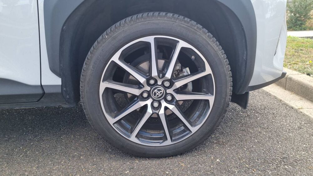 Yaris Cross 1.5 VVT-i 116 Hybrid E-CVT GR Sport - Automatique Entretien 2023 occasion 45200 Montargis