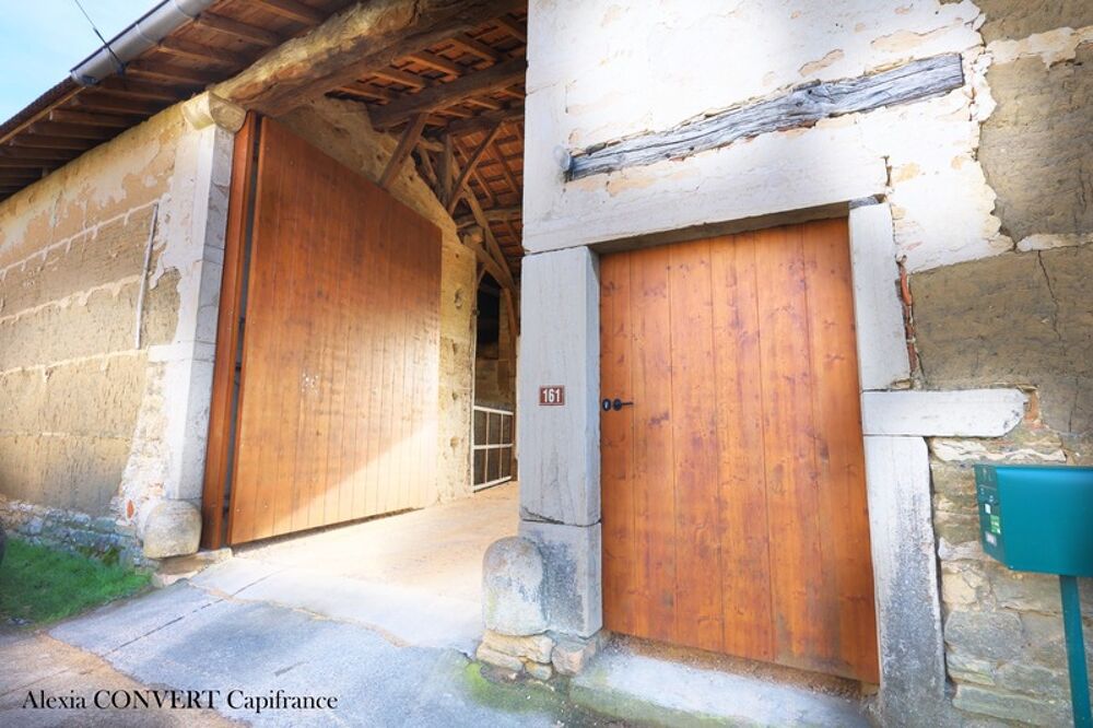 Vente Maison Maison à vendre 4 pièces GRIEGES + Dépendances et terrain 1362m² Grieges