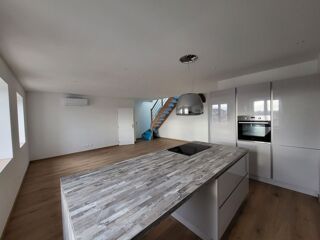  Appartement à louer 4 pièces 78 m²