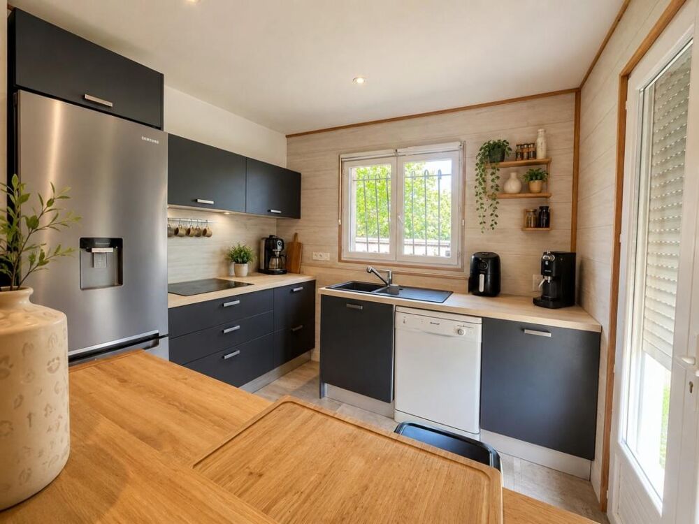Vente Maison PLAIN-PIED – Maison de 92 m² avec 3 chambres et jardin à Saint-Laurent-Médoc Saint laurent medoc