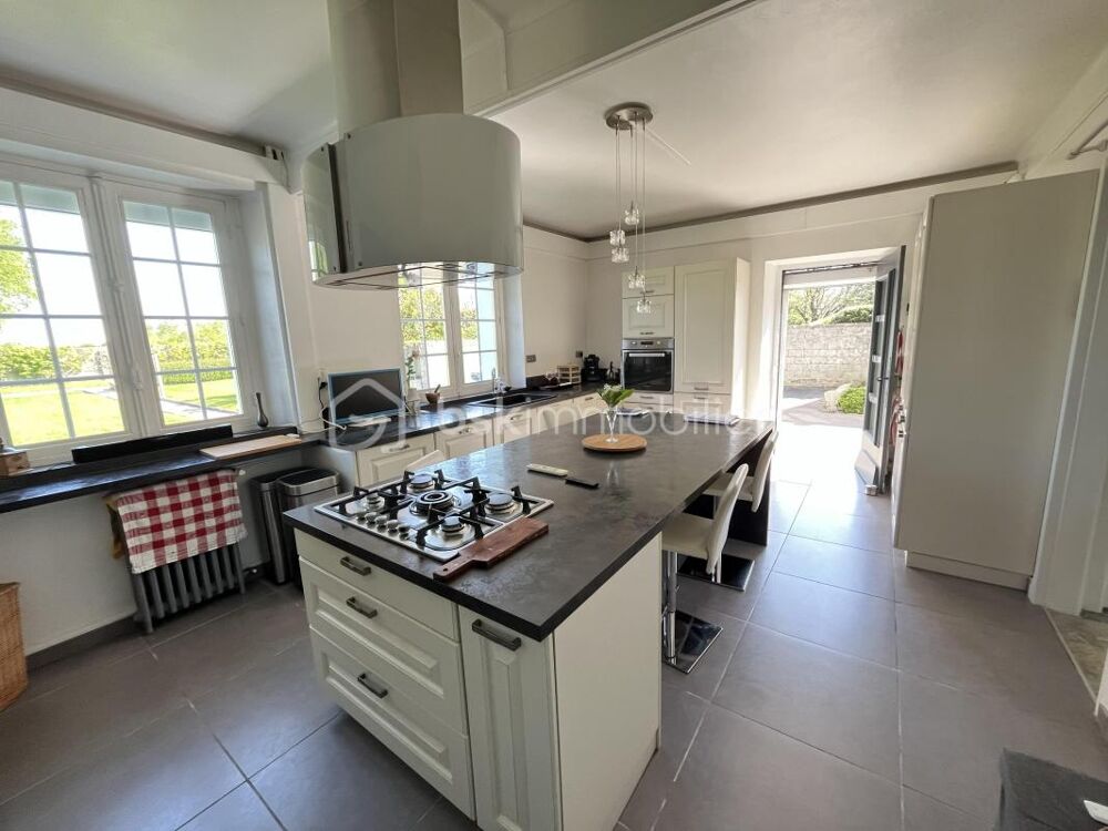 Maison familiale rénovée  186 m²  4 chambres  grand terrain  proche mer