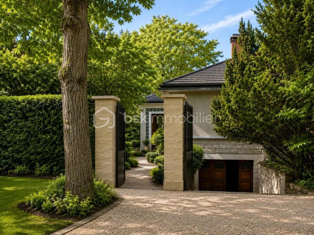 à vendre  Propriété/château Rueil-Malmaison (92500)