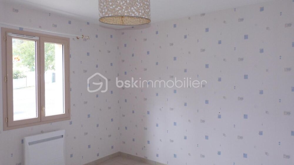 Vente Maison Joli pavillon en zone résidentielle Riberac