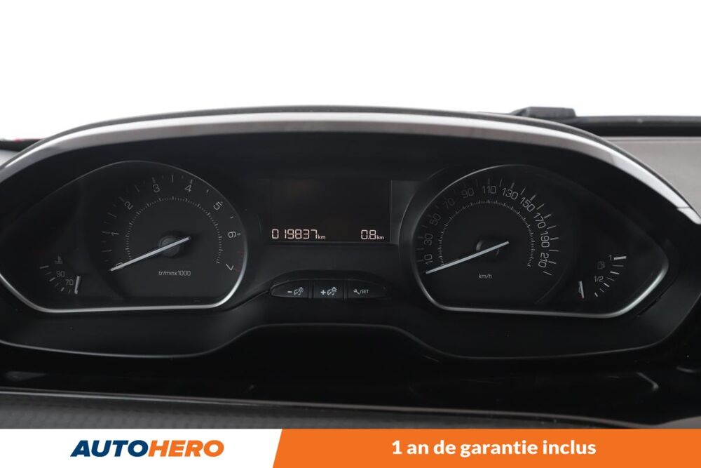208 1.2 PureTech Signature 5P 82 ch 2019 occasion 92130 Issy-les-Moulineaux