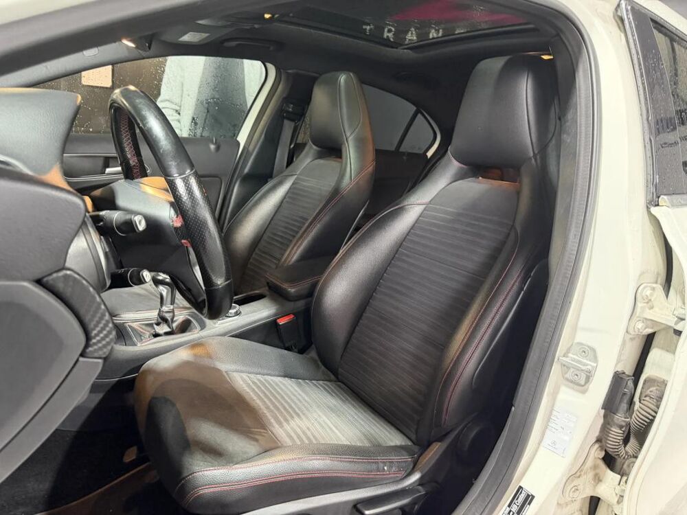 Classe A 200 BlueEfficiency (176.043) 2015 occasion 85190 Venansault