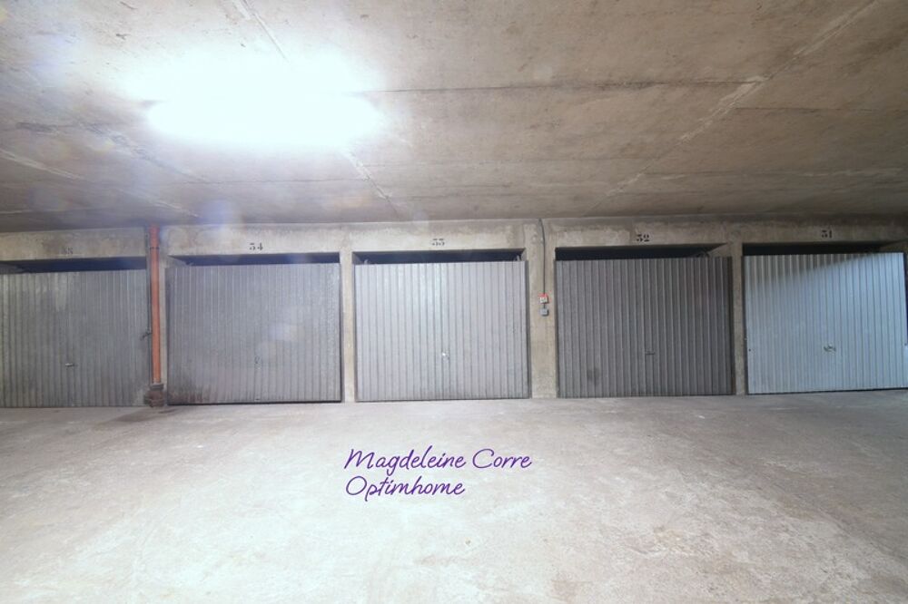 Vente Parking/Garage Box fermé de 13m² dans résidence de 1972 Paris 20