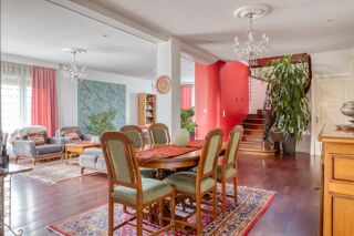  Maison à vendre 10 pièces 288 m²