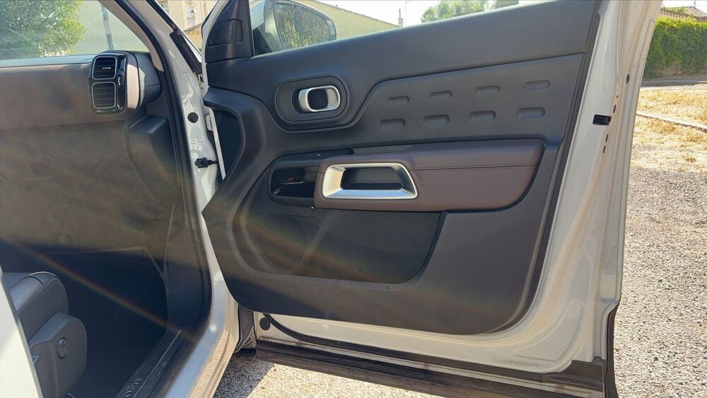 C5 aircross 1.6 THP 225 Plug in Hybrid e-EAT8 Shine Pack 2021 occasion 84210 Pernes Les Fontaines