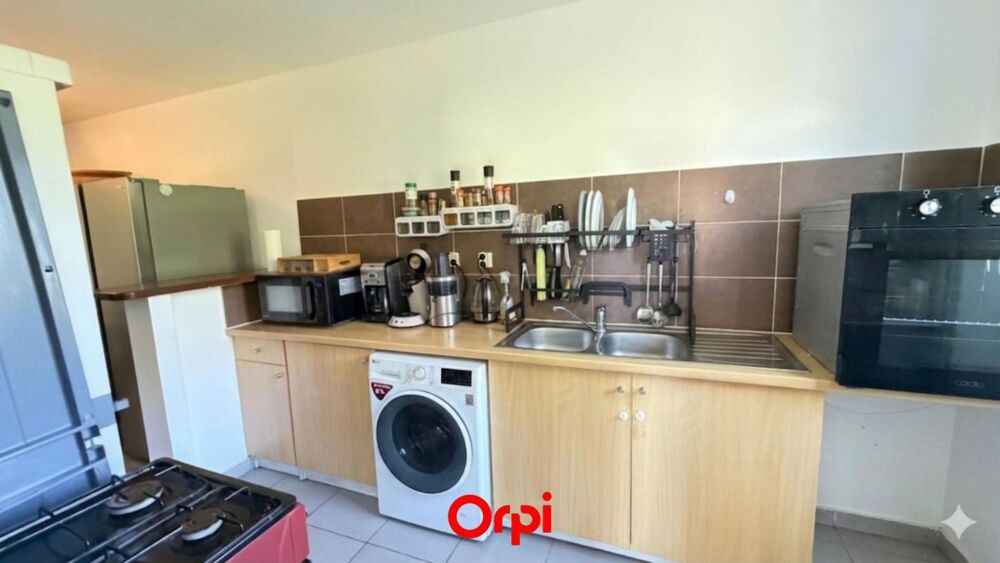 ORPI SAINT BENOIT - Appartement T3 À Vendre