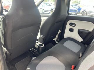 Twingo E-TECH ELECTRIQUE III Equilibre 2022 occasion 42210 Bellegarde-en-Forez