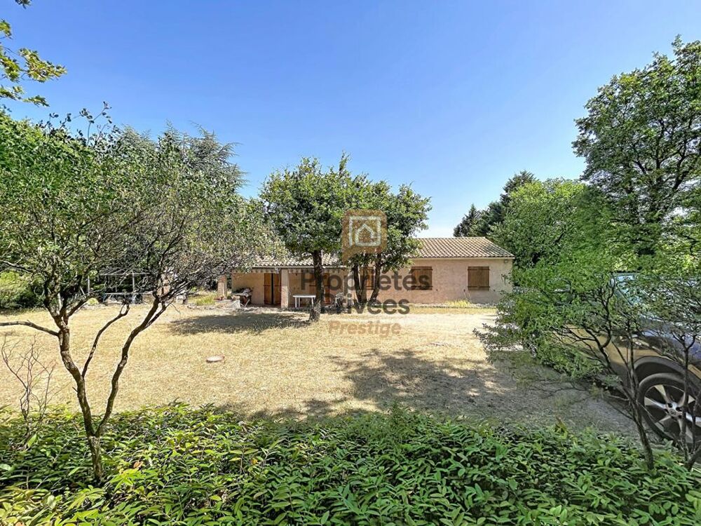 Villa T5 plain-pied 119 m², Terrain 1750 m², 4 chambres, Garage , Au calme , Saint-Maximin 83470