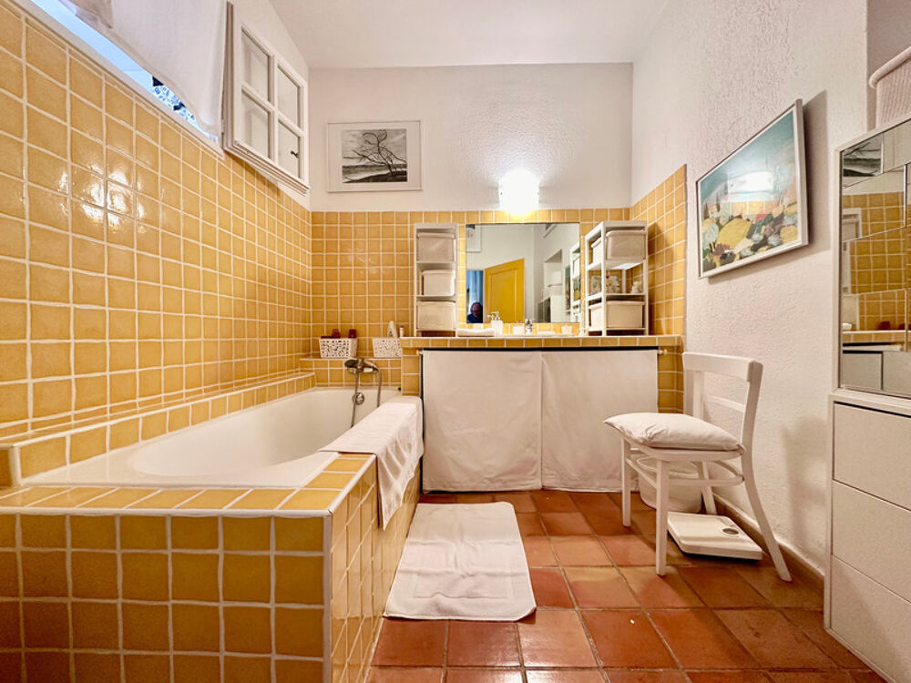à vendre  Appartement Aix-en-Provence (13100)