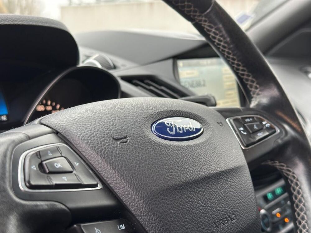 Kuga II (2) 1.5 TDCI 120 S&S 4X2 ST-LINE POWERSHIFT 2017 occasion 78240 Chambourcy