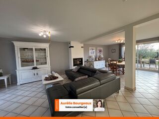  Maison � vendre 9 pi�ces 180 m�