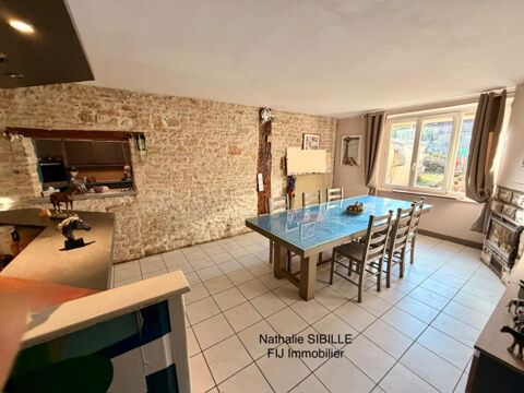   Maison 5 pièces / 135 m² / 95 000 EUR / LA ROCHE-MOREY Maison - 5 pièce(s) - 135 m²