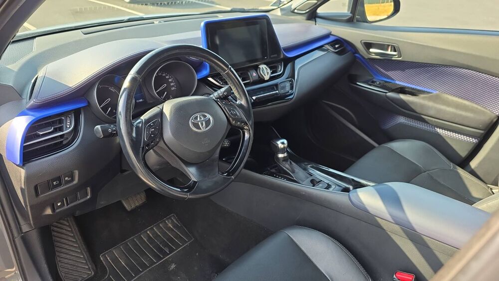 C-HR 1.8 VVT-i 122 CVT 98 Graphic - Automatique 2018 occasion 60110 Amblainville