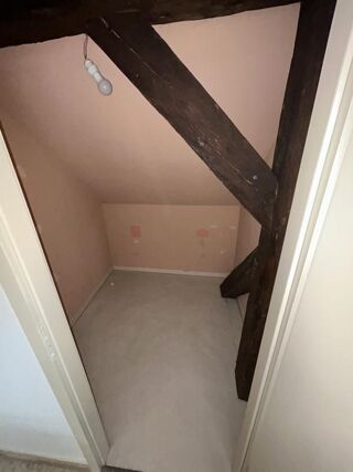  Appartement à louer 3 pièces 68 m²