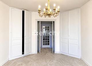  Maison à vendre 9 pièces 354 m²