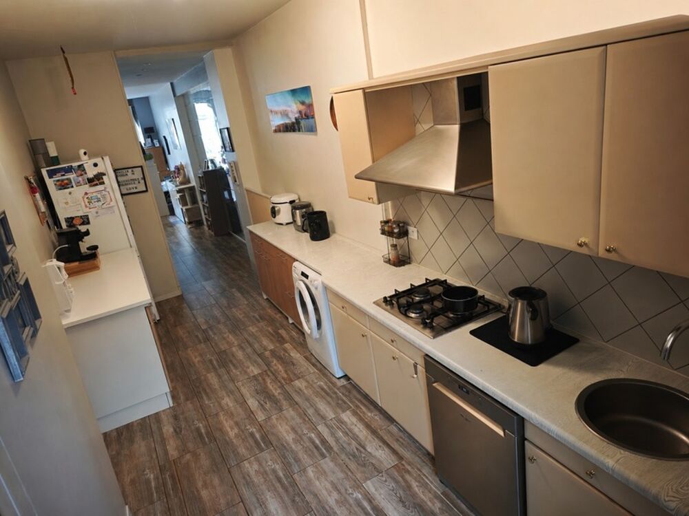 Maison de ville à fort potentiel  256 m²  Idéal projet mixte habitation + local professionnel  Auxonne