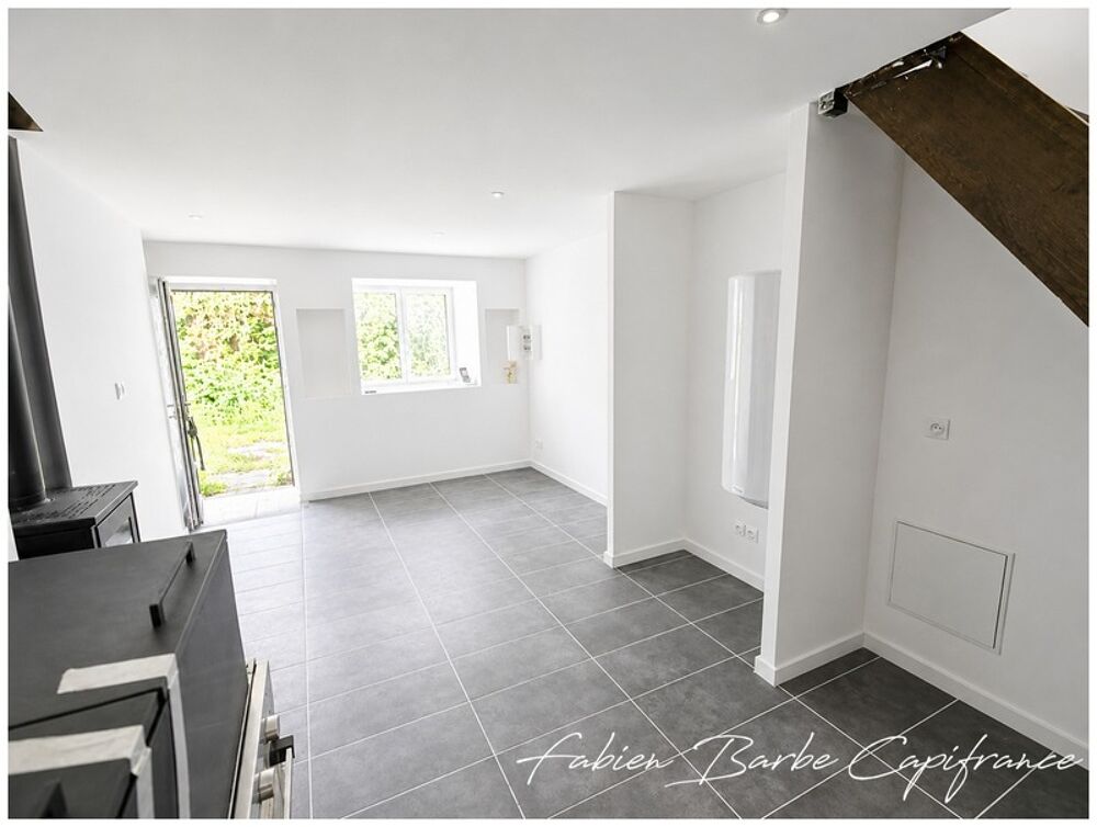 Grande longère 170 m² avec une partie rénovée (56800)