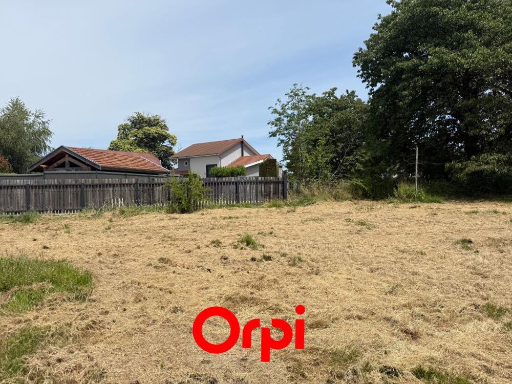 Vente Terrain Dans le quartier du Mathais – Beau terrain plat de 813 m² Saint etienne de saint geoirs
