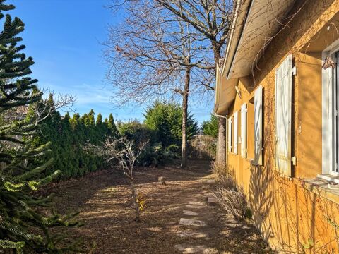   Maison Maison - 4 pi�ce(s) - 94 m�