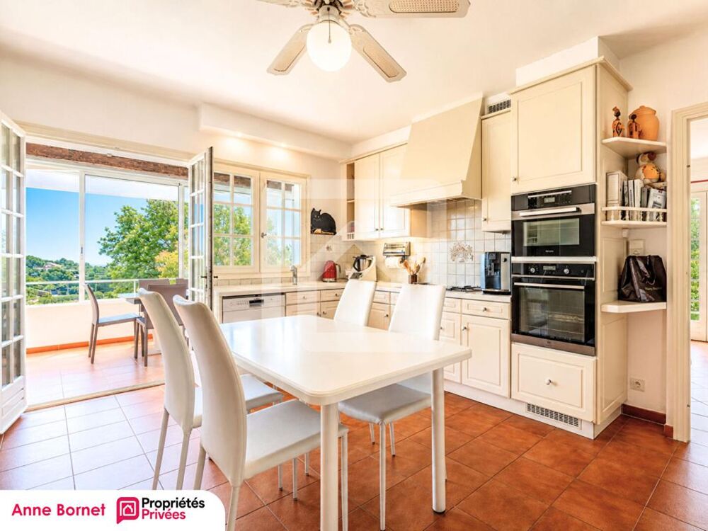 à vendre  Villa Le Rouret (06650)