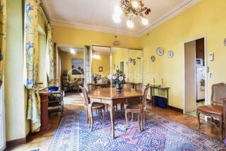  Maison  vendre 8 pices 214 m