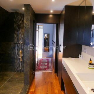  Immeuble � vendre 10 pi�ces 348 m�