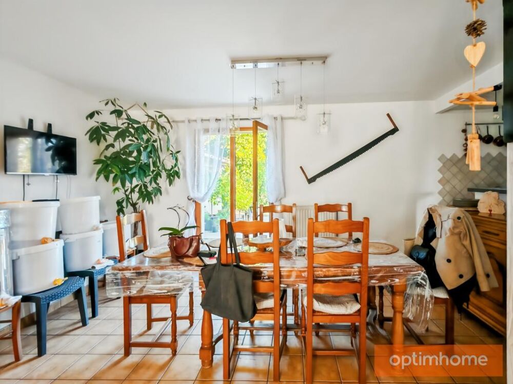 Vente Maison MAISON 6 PIÈCES – 100 m² – TERRAIN DE 1 397 m² – GARAGE – TERRASSE – PISCINE - PONT SAINTE MAXENCE (60) Pont sainte maxence
