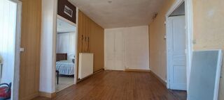  Immeuble � vendre 10 pi�ces 250 m�