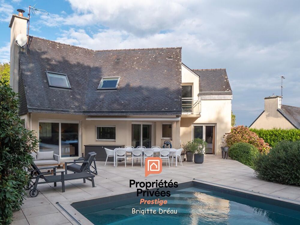 Vente Maison FOUESNANT 29170 - Contemporaine avec piscine  6 pièce(s) 205 m2 environ Fouesnant