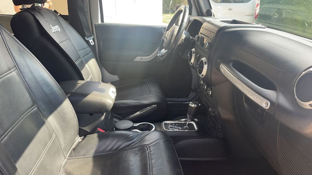 Wrangler JK 2.8 CRD 200 4WD BVA5 Rubicon 2011 occasion 15000 Aurillac