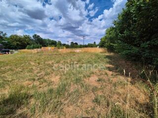  Terrain à vendre 553 m²