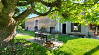 Vente Maison 6 pièces 157 m², Mussidan