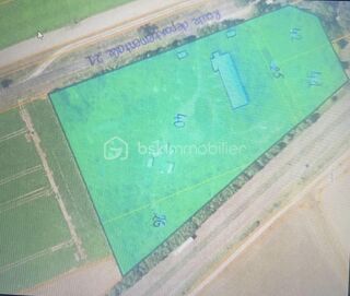  Terrain � vendre 21058 m�