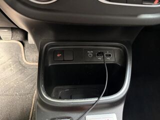 Twingo Vibes CAMERA DE RECUL / CARPLAY FEUX AUTO 2021 occasion 17139 Dompierre-sur-Mer