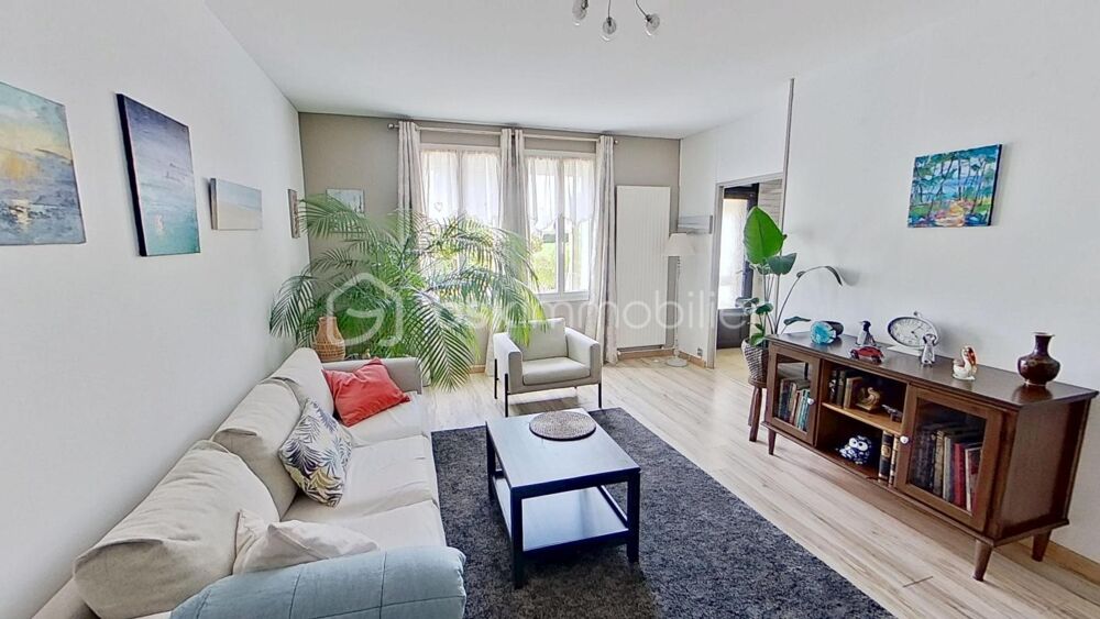 Maison - 5 pièces - 3 chambres  Guimaëc (29620)
