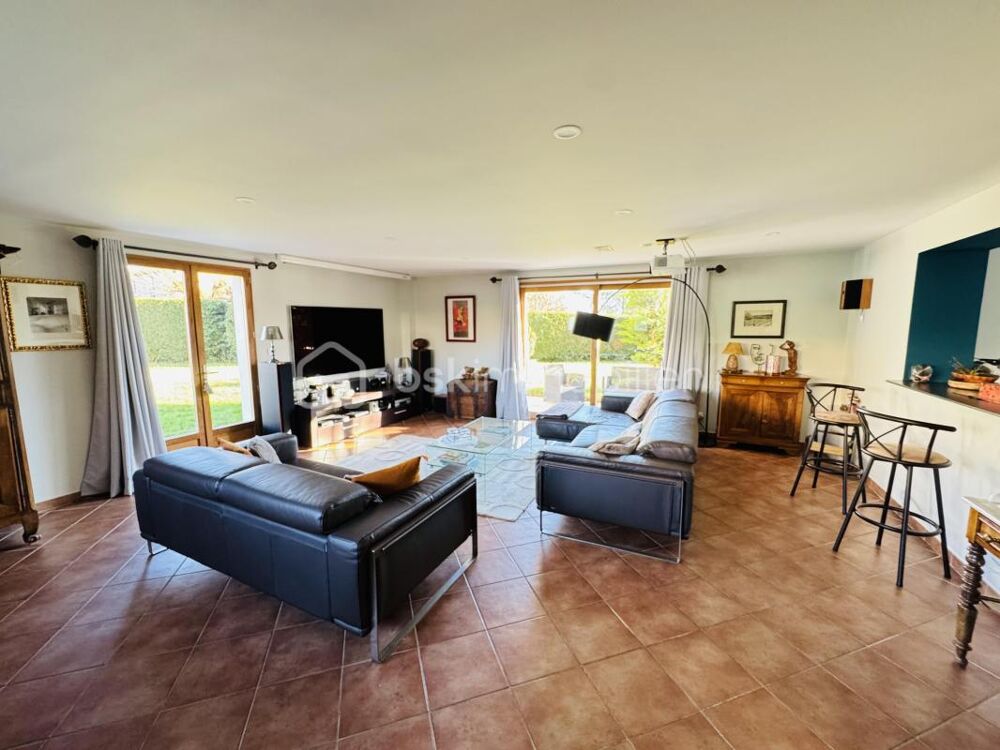 � vendre  Propri�t�/ch�teau Montanay (69250)