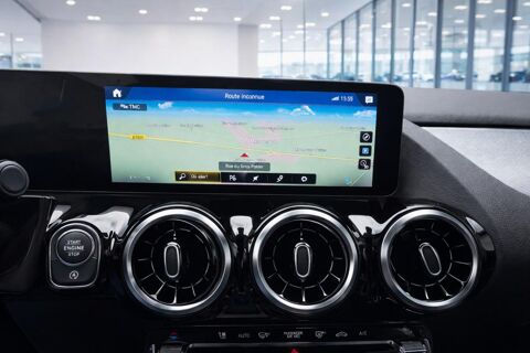 Classe B 1&deg; Main / 2L Diesel Carnet Mercedes Bo&icirc;te auto 180 Style Lin 2022 occasion 60430 Abbecourt
