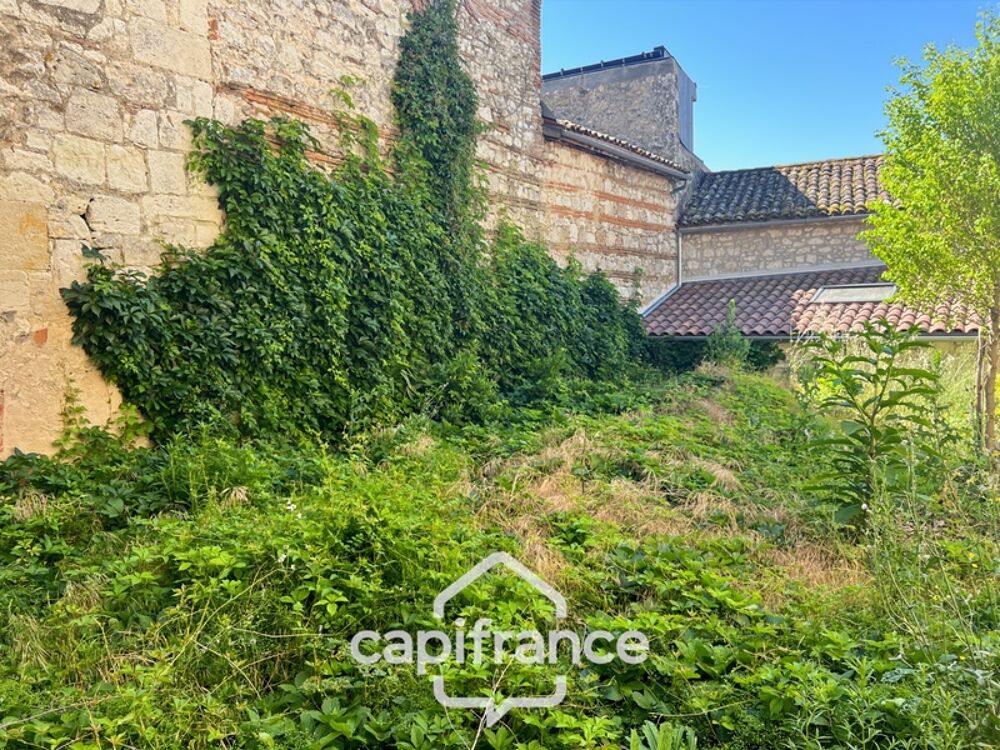 Maison en pierre à rénover avec fort potentiel en plein coeur de Puymirol
