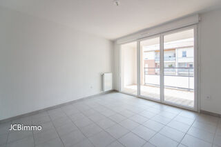  Appartement à louer 2 pièces 42 m²