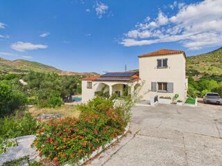  Villa à vendre 11 pièces 253 m²
